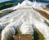 brazilianfallsitaipu_crop.jpg